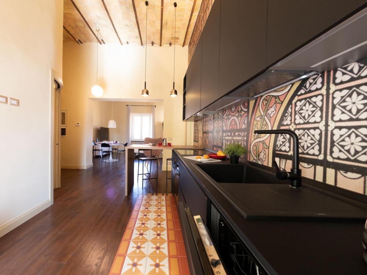 The Best Rent - Elegant Two-Bedroom Apartment Close To Saint Peter'S Basilica Rome Bagian luar foto